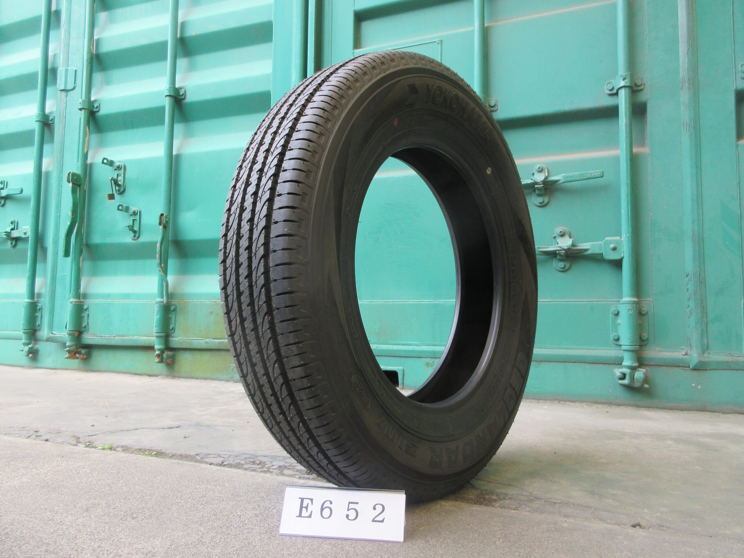 175/80R16　ミックス　ヨコハマ　E652
