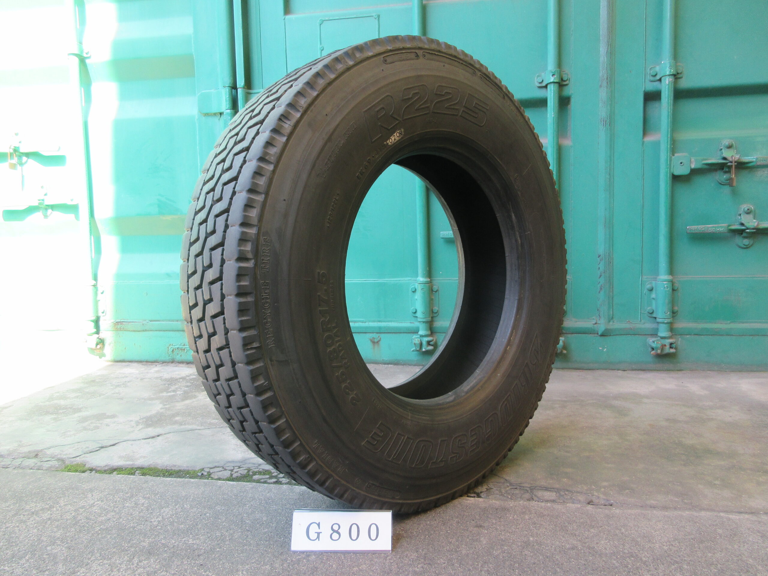 225/80R17.5　再生  ミックス　G800