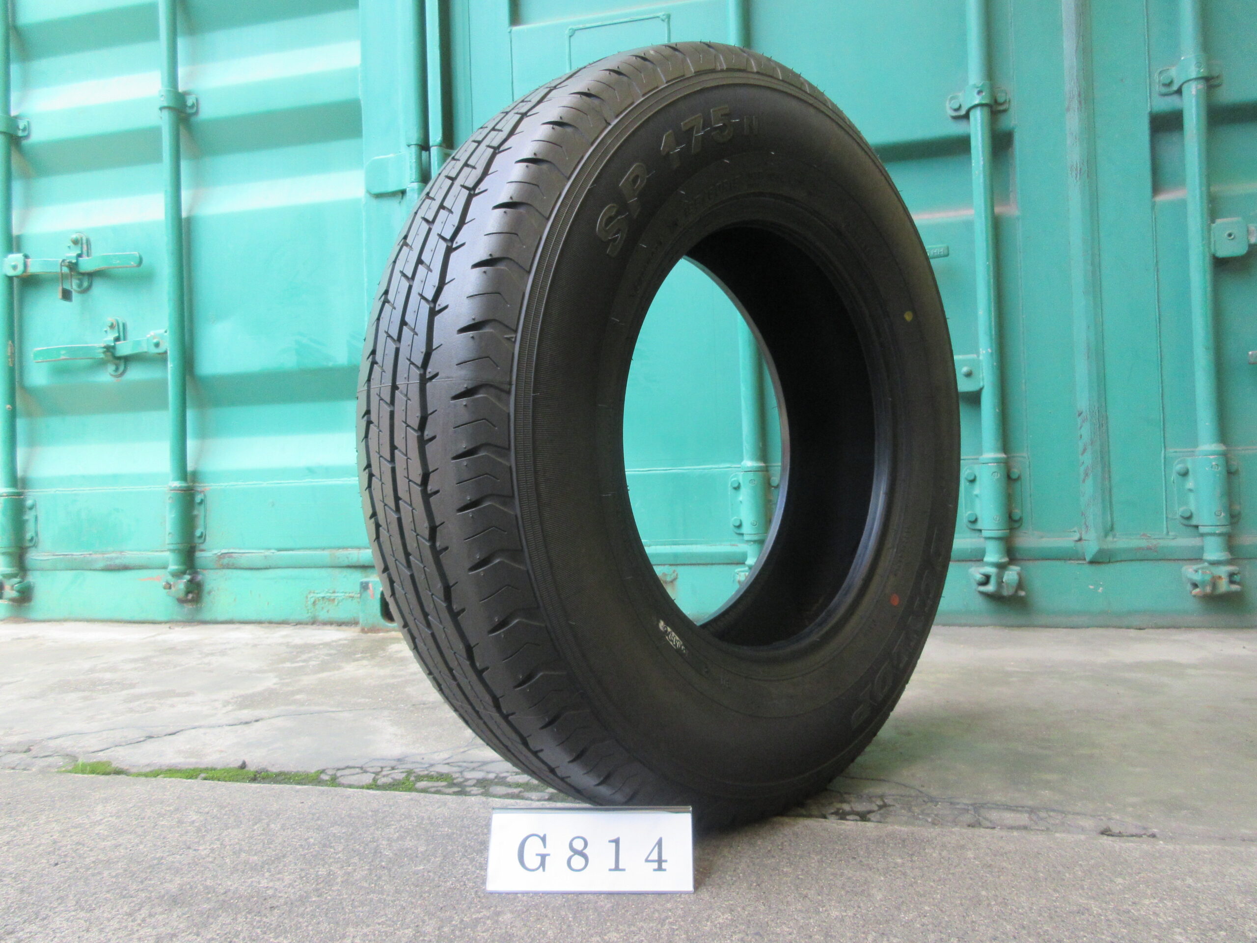 195/80R15  イボ付き  縦目　ダンロップ G814