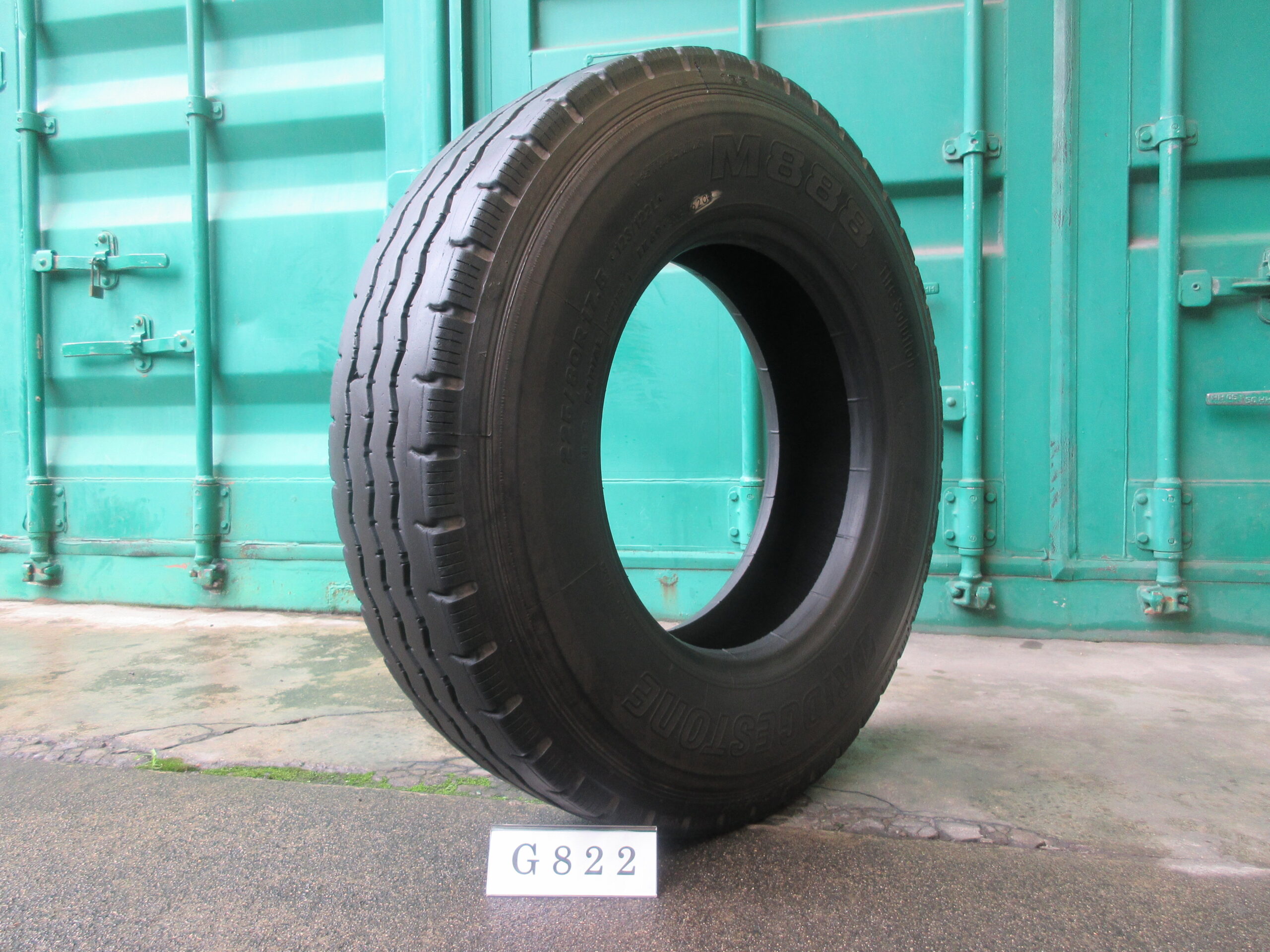 225/80R17.5　再生　縦目　ブリヂストン  他  G822