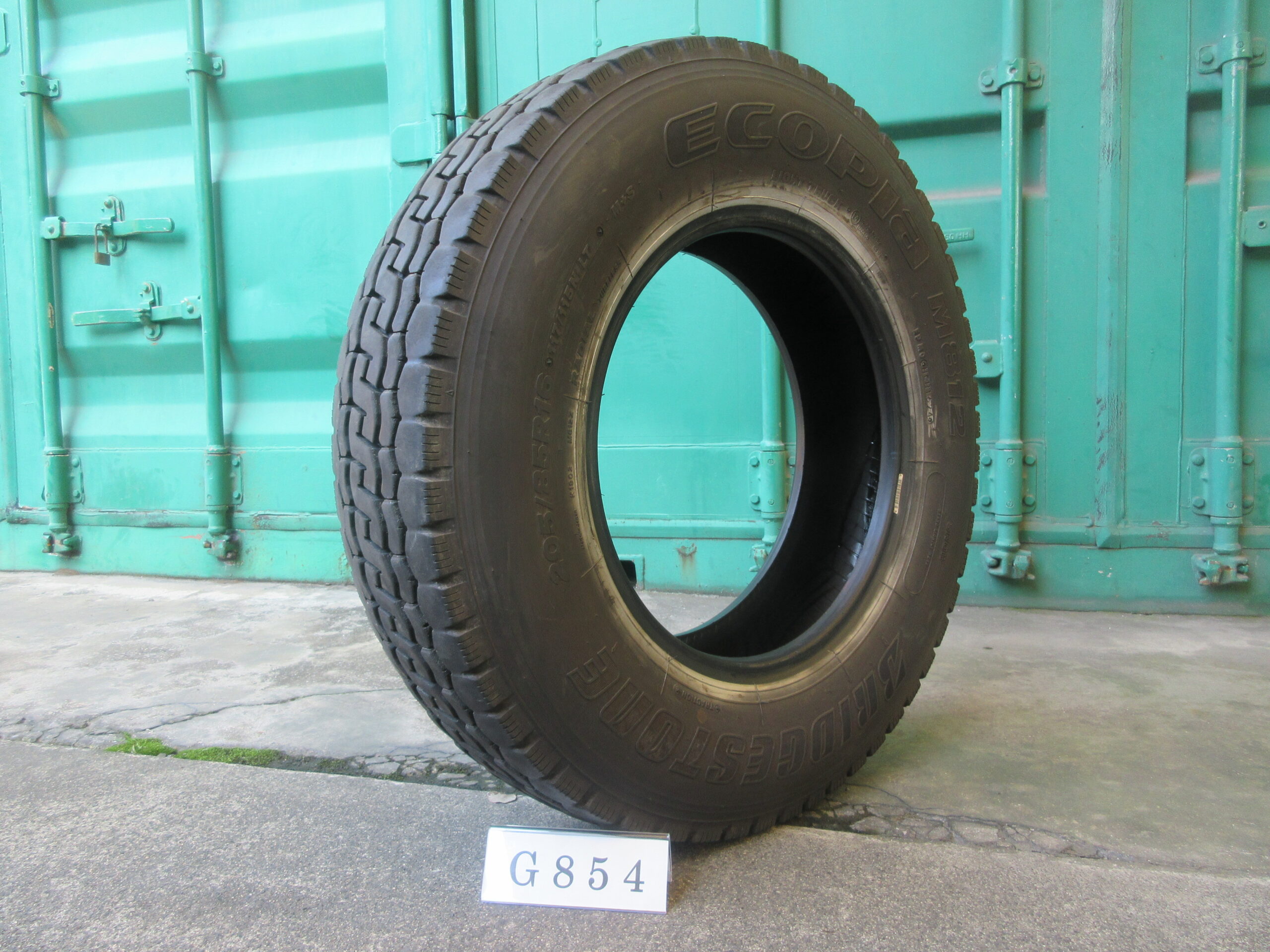 205/85R16   ミックス　ブリヂストン  G854