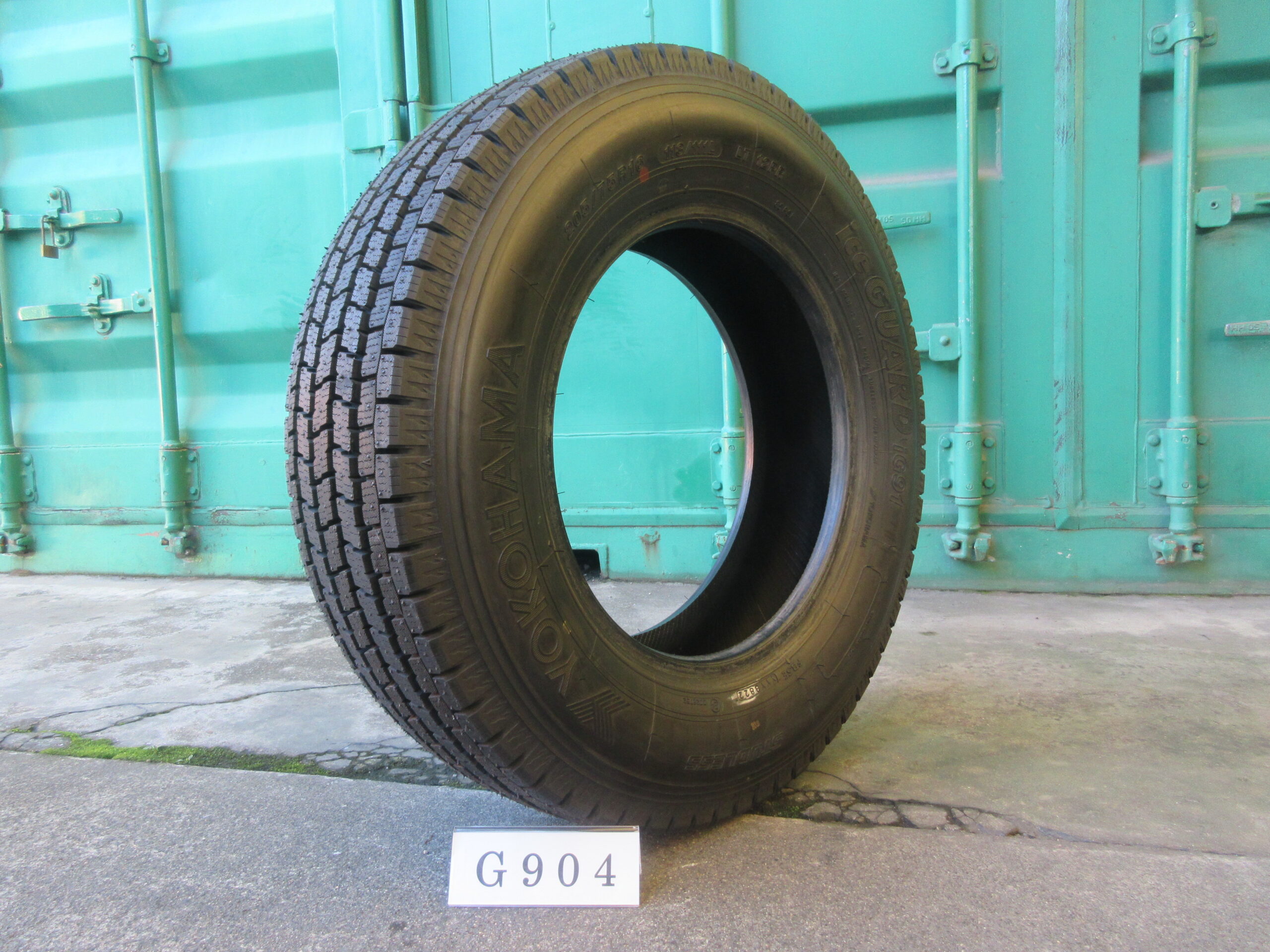 205/75R16 イボ付き  ミックス  ヨコハマ  G904