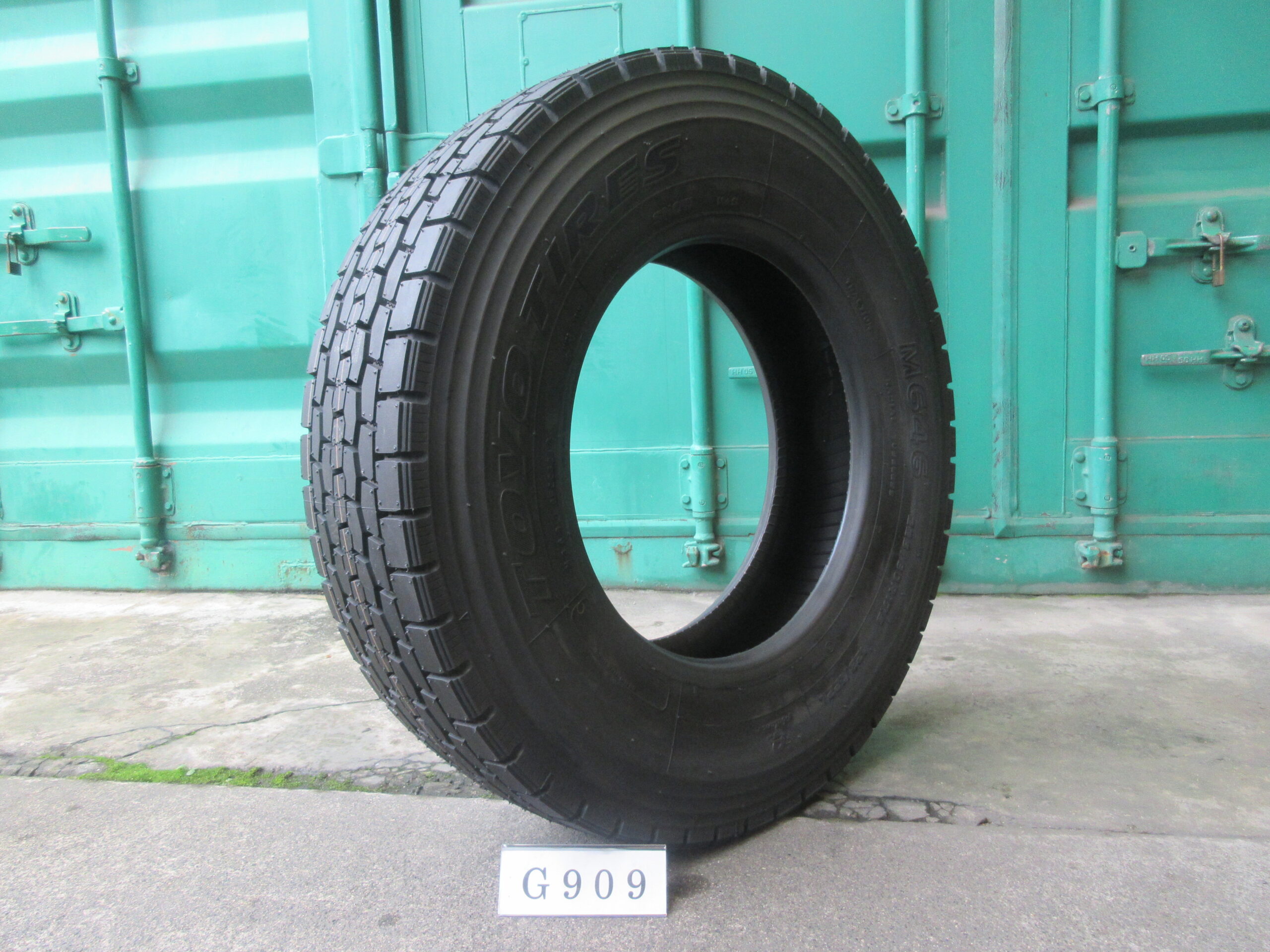 225/80R17.5　新品　ミックス　トーヨー　G909