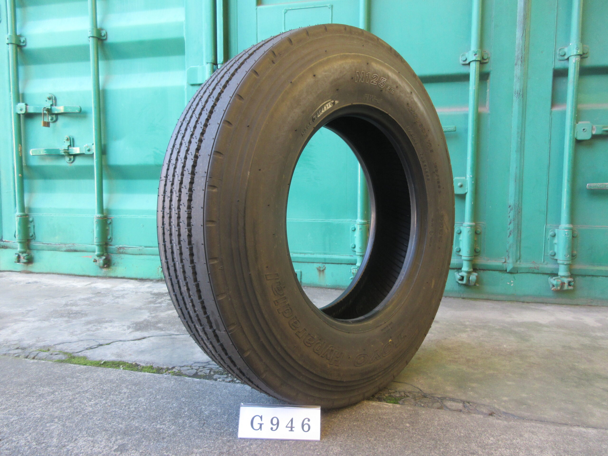 225/80R17.5　未使用　縦目　トーヨー　G946