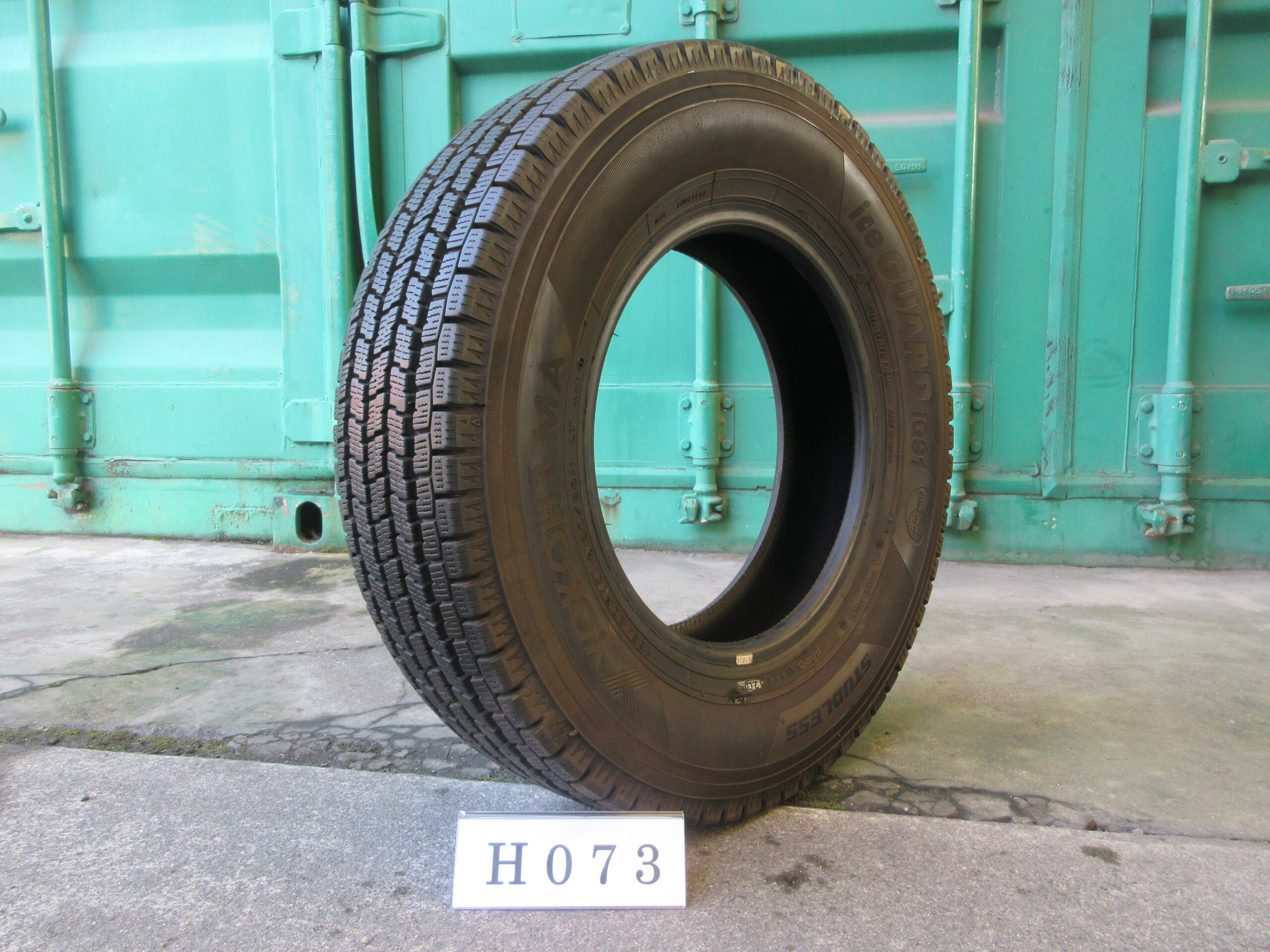 165/80R13  スタッドレス ヨコハマ  H073