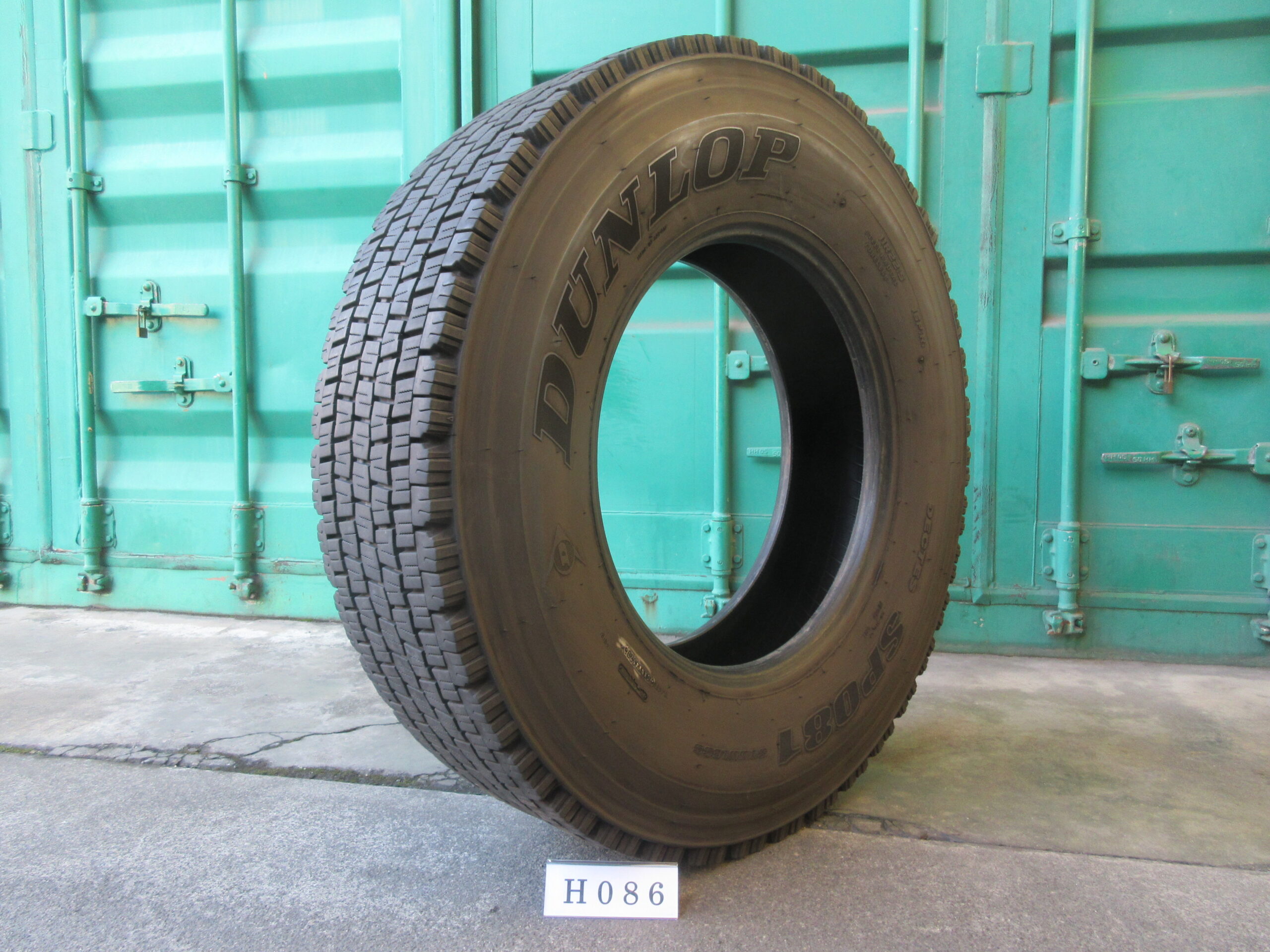 11R22.5  スタッドレス　ダンロップ H086