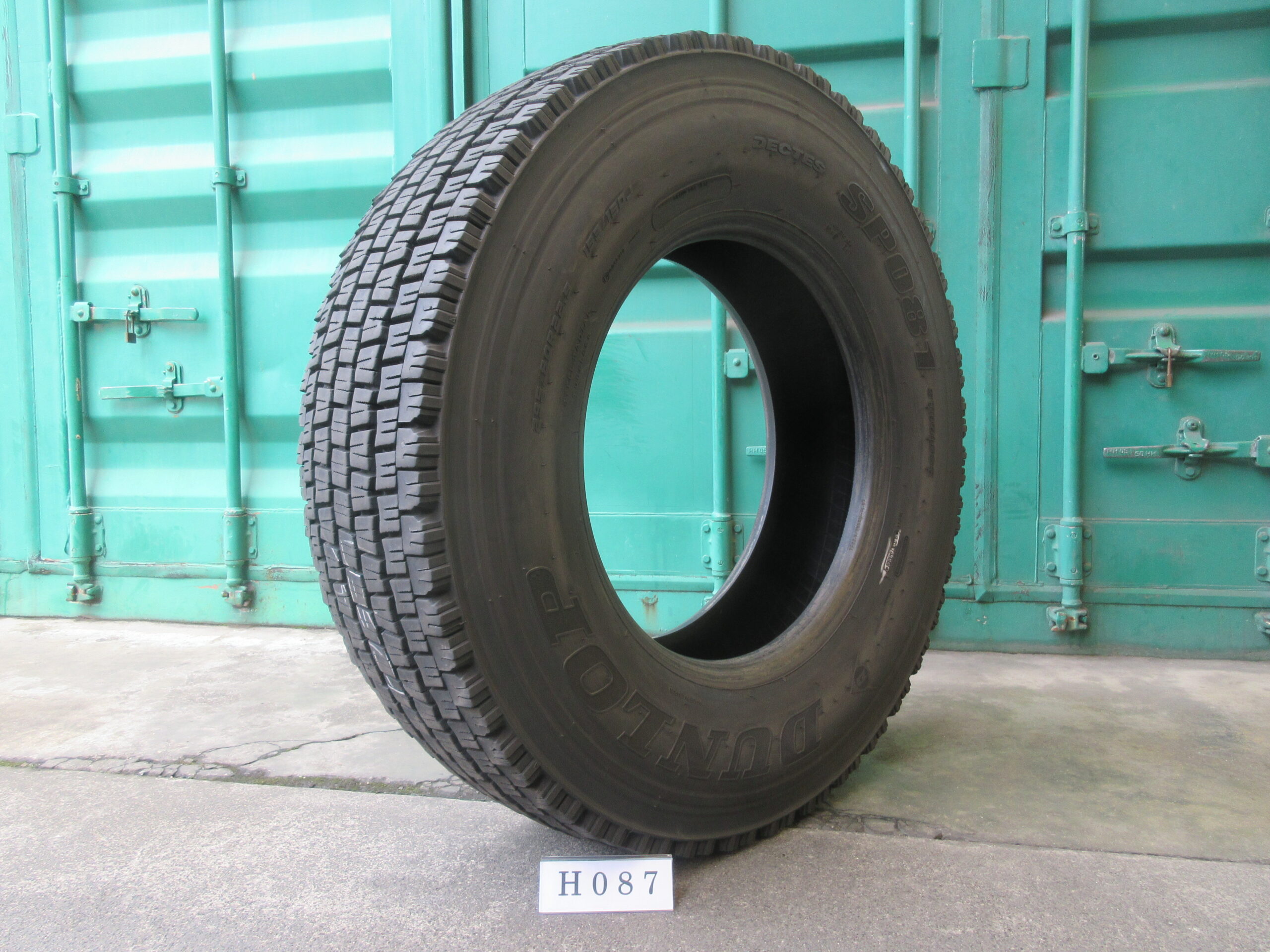 295/80R22.5  スタッドレス　ダンロップ H087