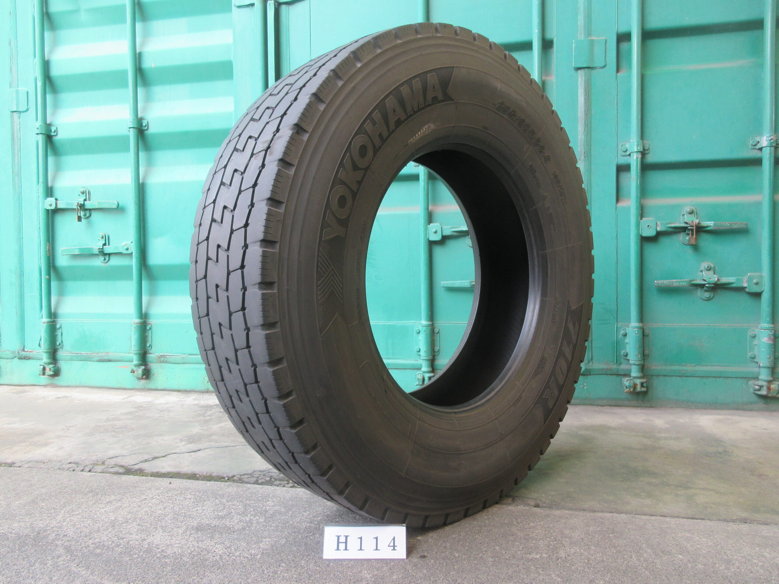 295/80R22.5　ミックス　ヨコハマ　H114
