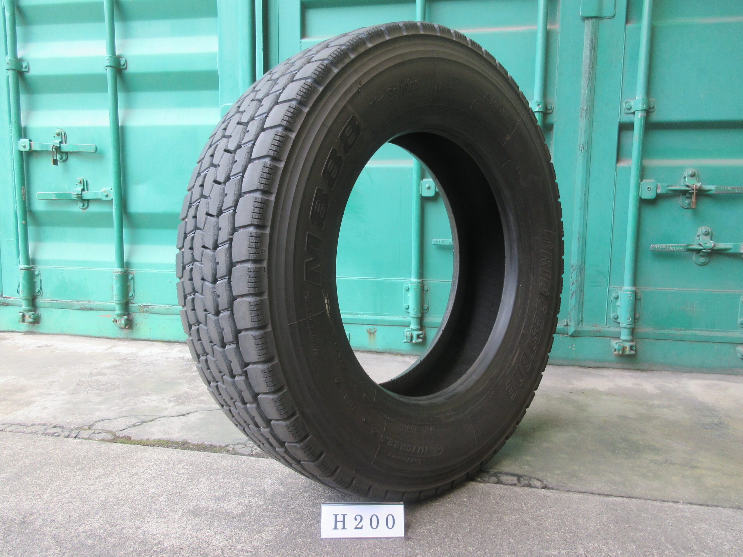 11/70R22.5  ミックス　ブリヂストン  H200