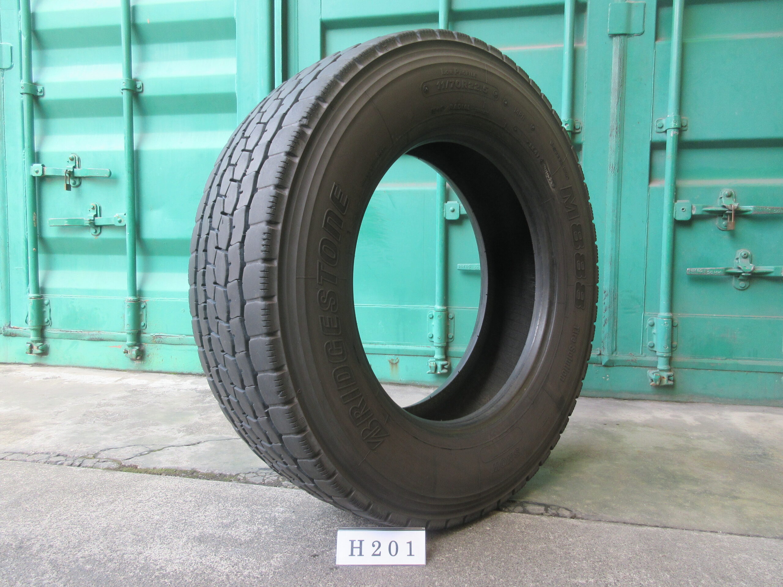 11/70R22.5   ミックス　ブリヂストン  H201