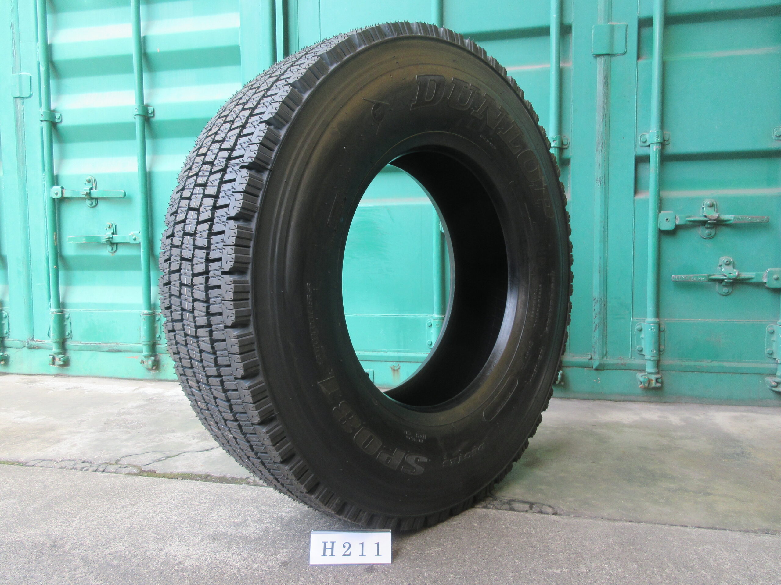 295/80R22.5  新品  スタッドレス　ダンロップ H211