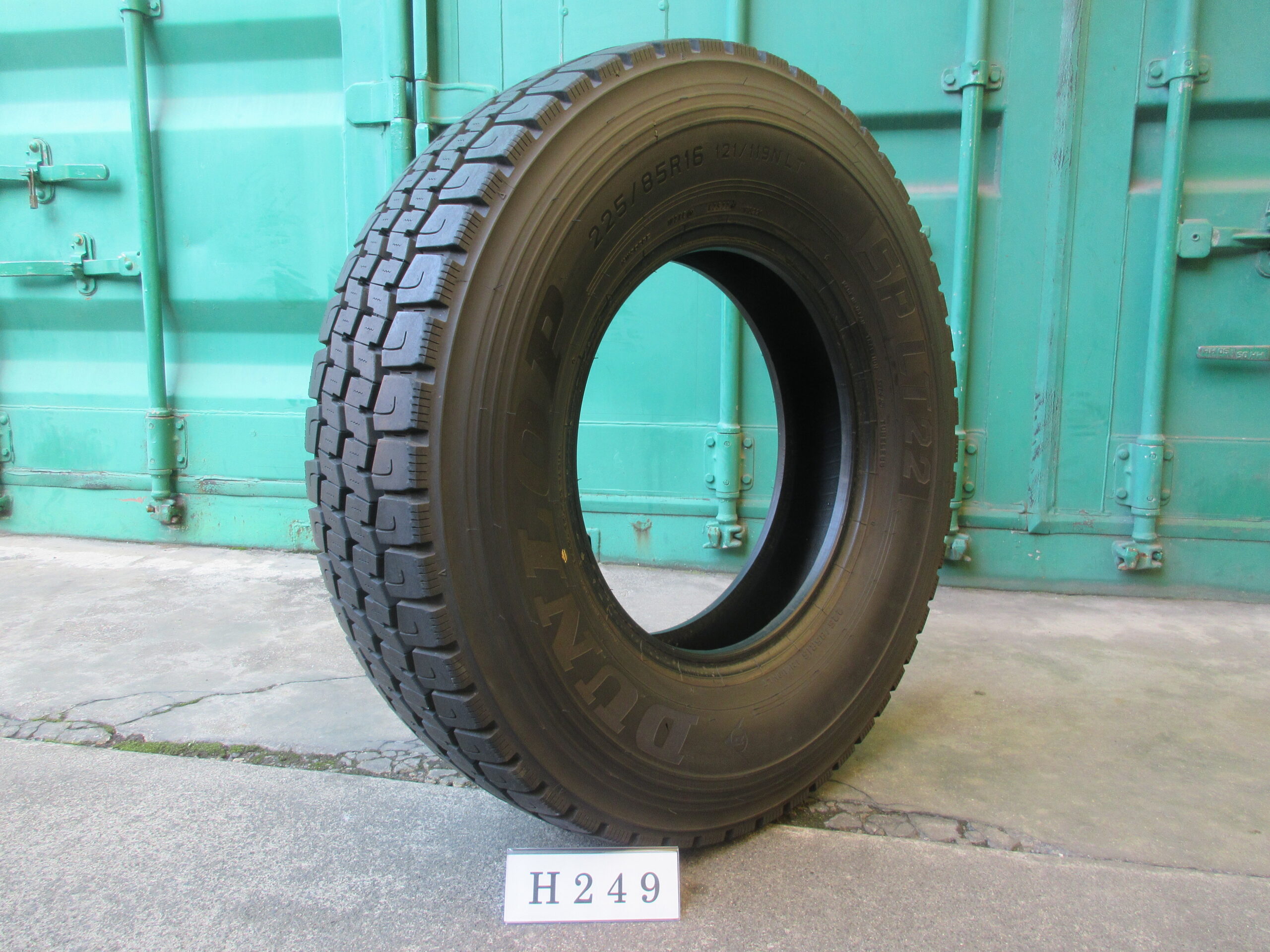 225/85R16   ミックス　ダンロップ  H249