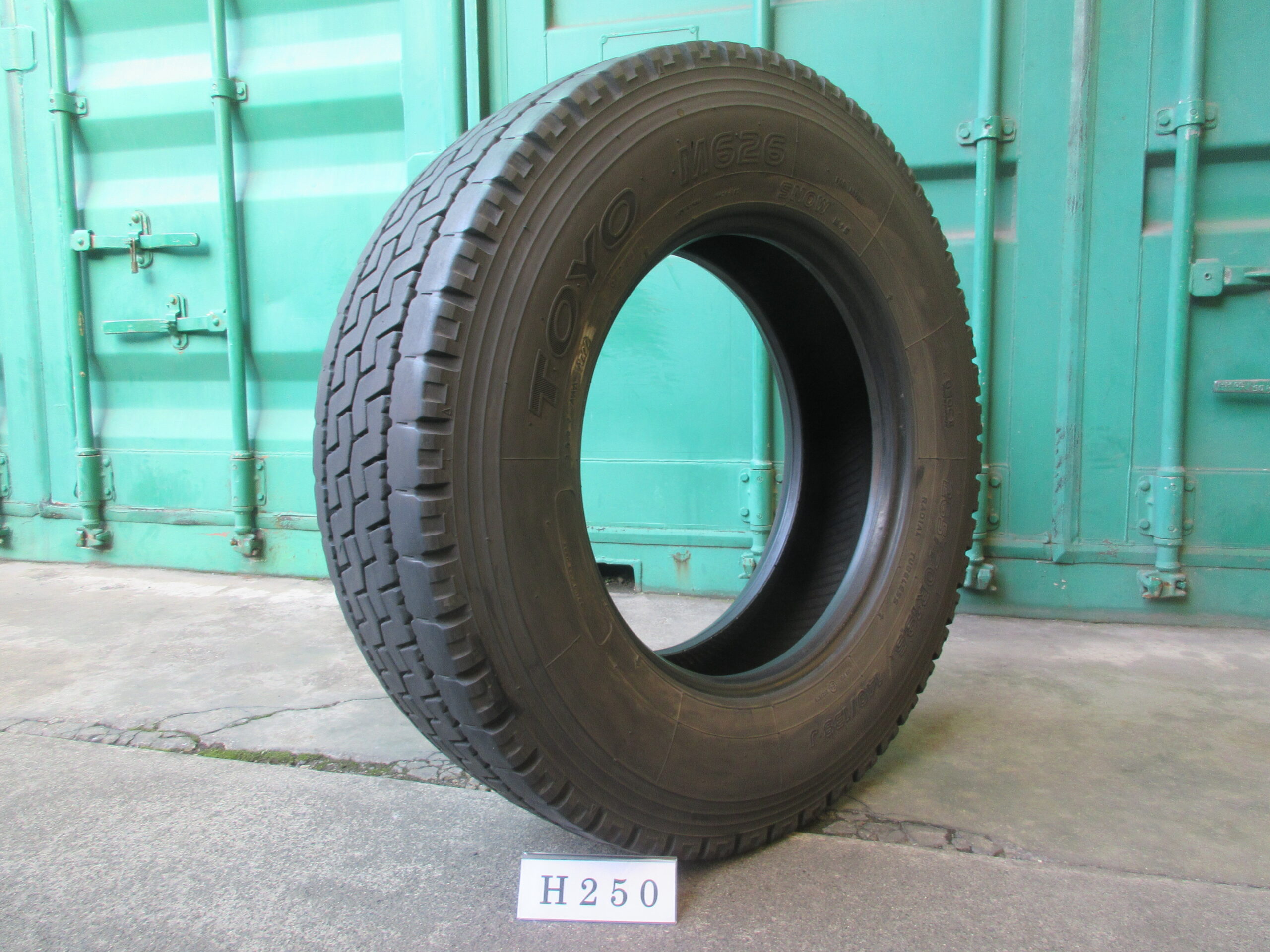 265/70R19.5　ミックス　トーヨー　H250