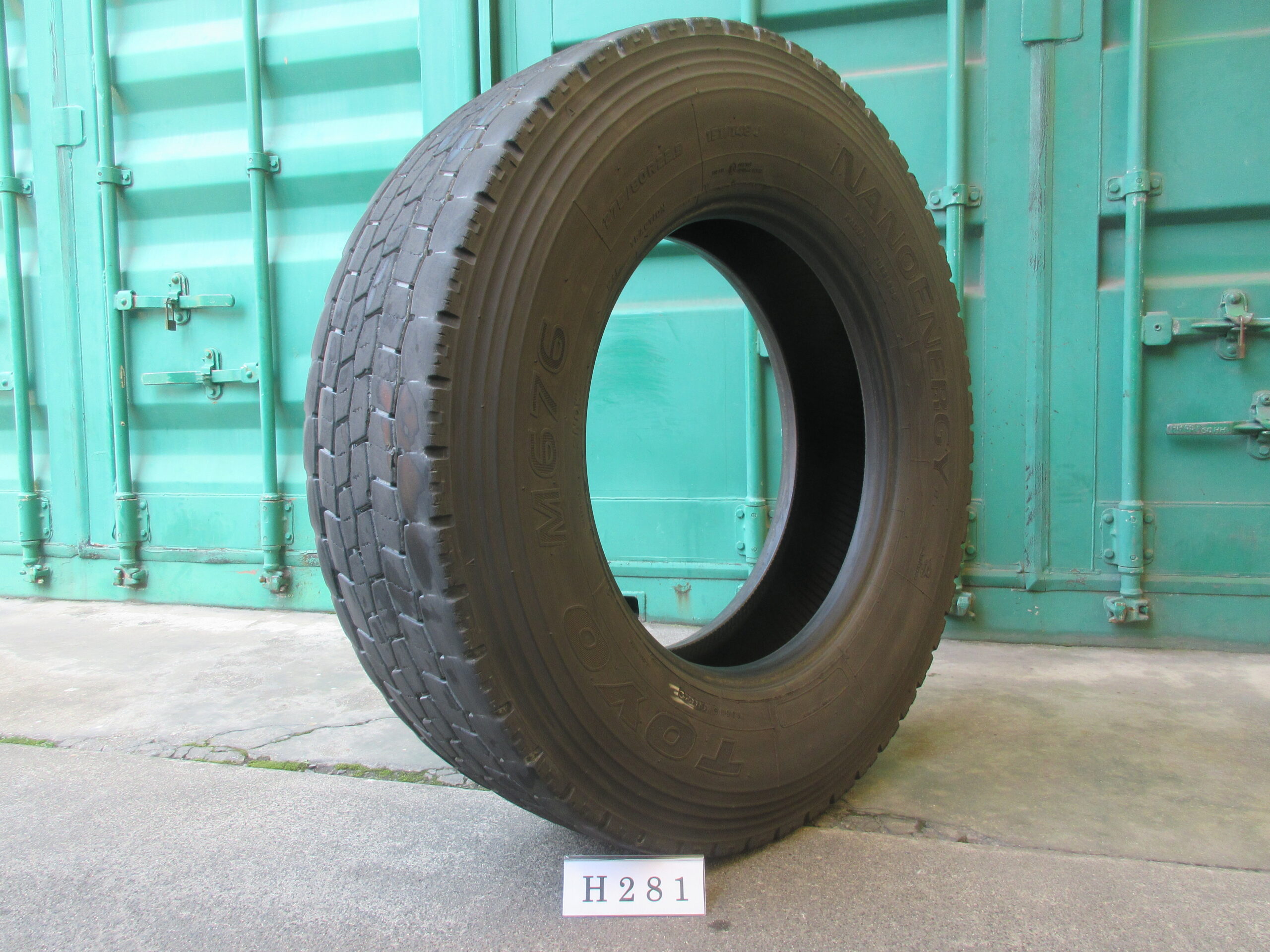 275/80R22.5　ミックス　トーヨー　H281