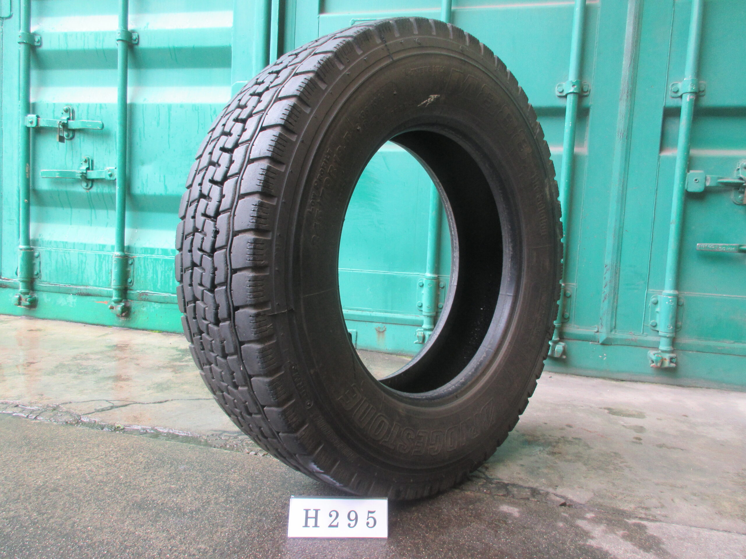 245/70R19.5　再生　ミックス　ブリヂストン他   H295
