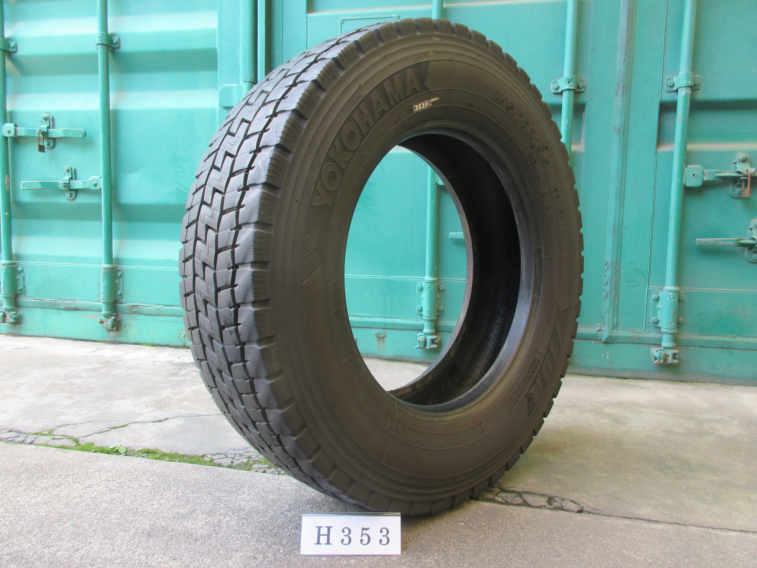245/70R19.5　ミックス　ヨコハマ　H353