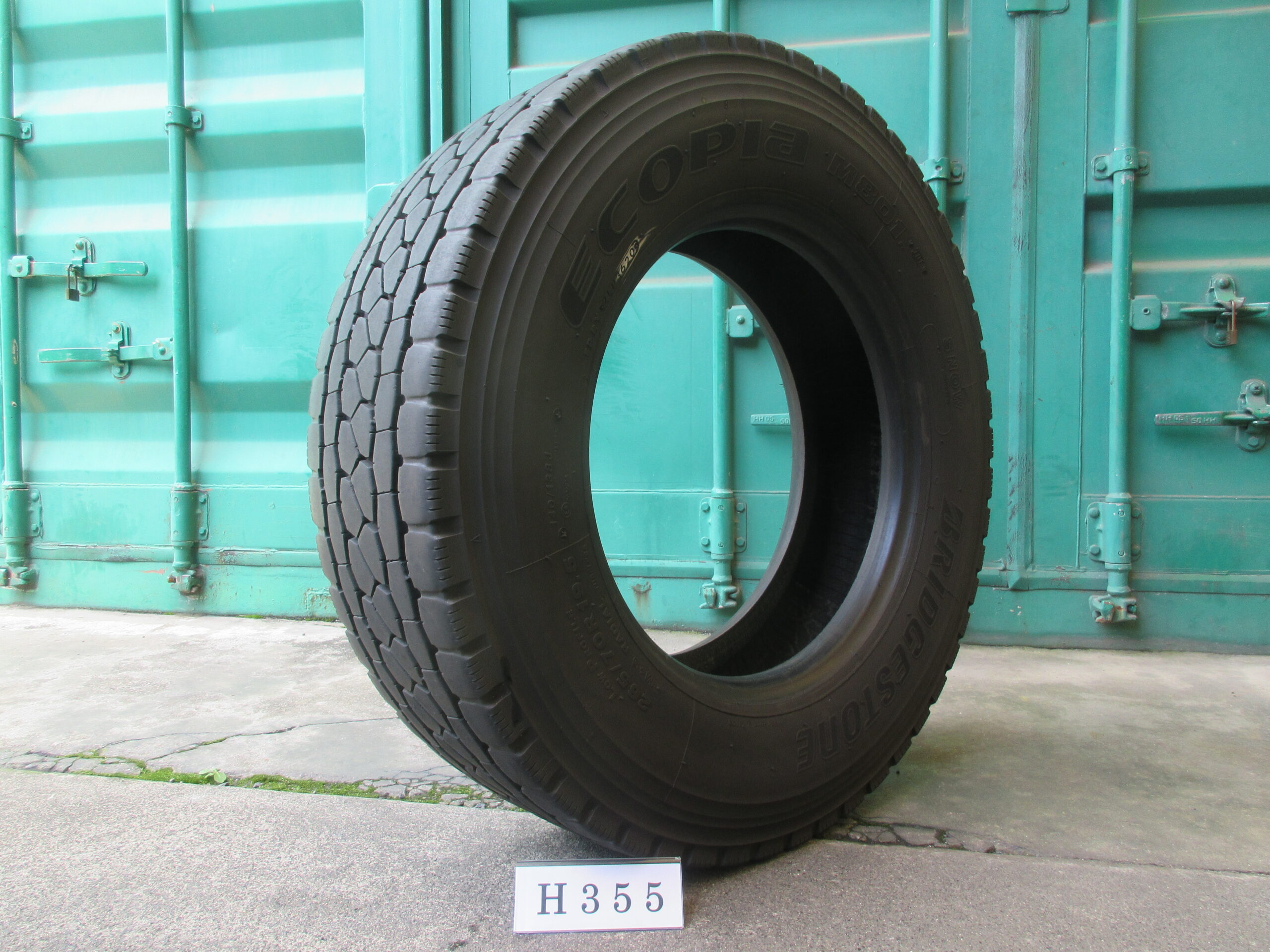 265/70R19.5   ミックス　ブリヂストン  H355