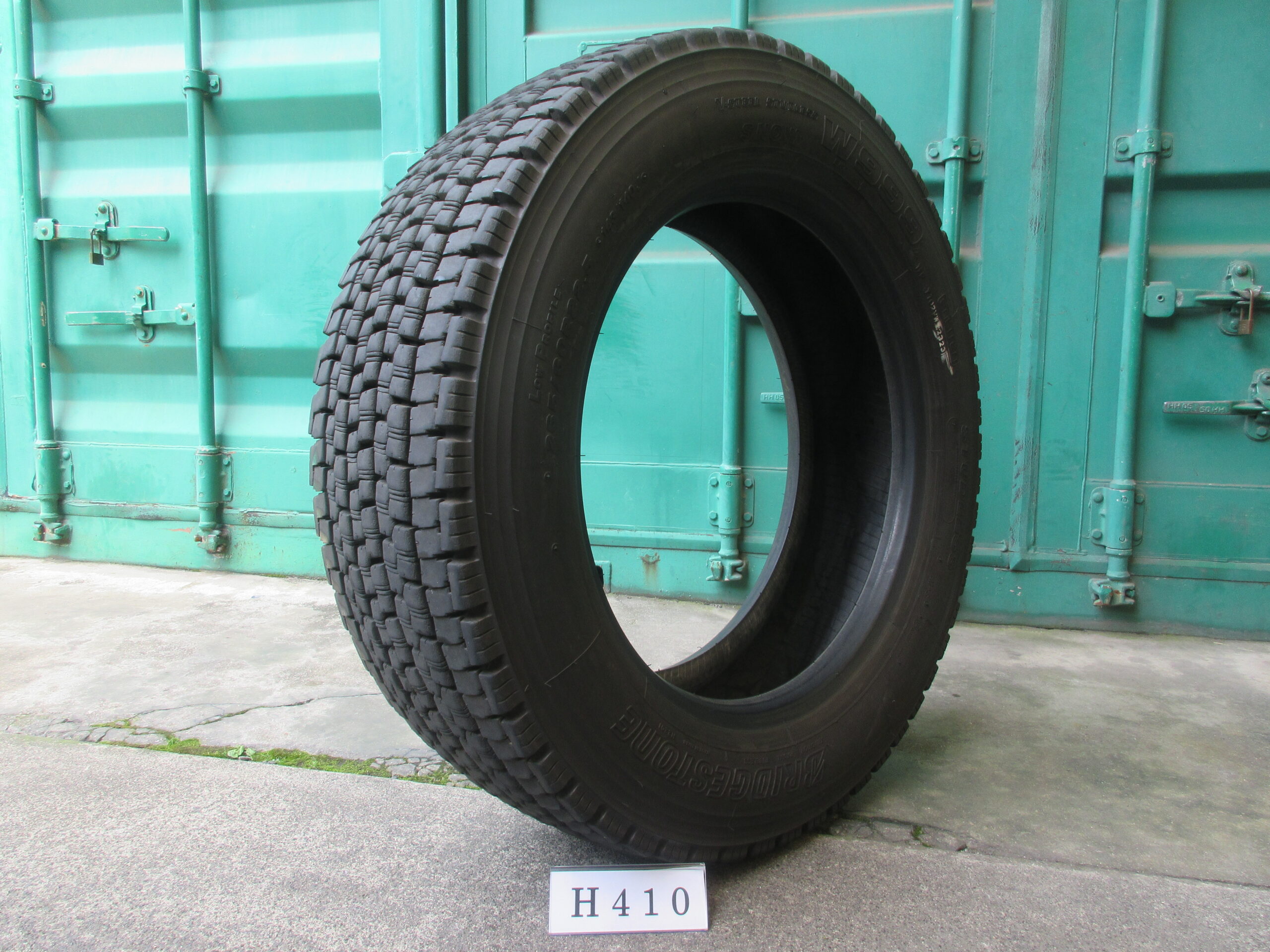 265/60R22.5   スタッドレス　ブリヂストン  H410