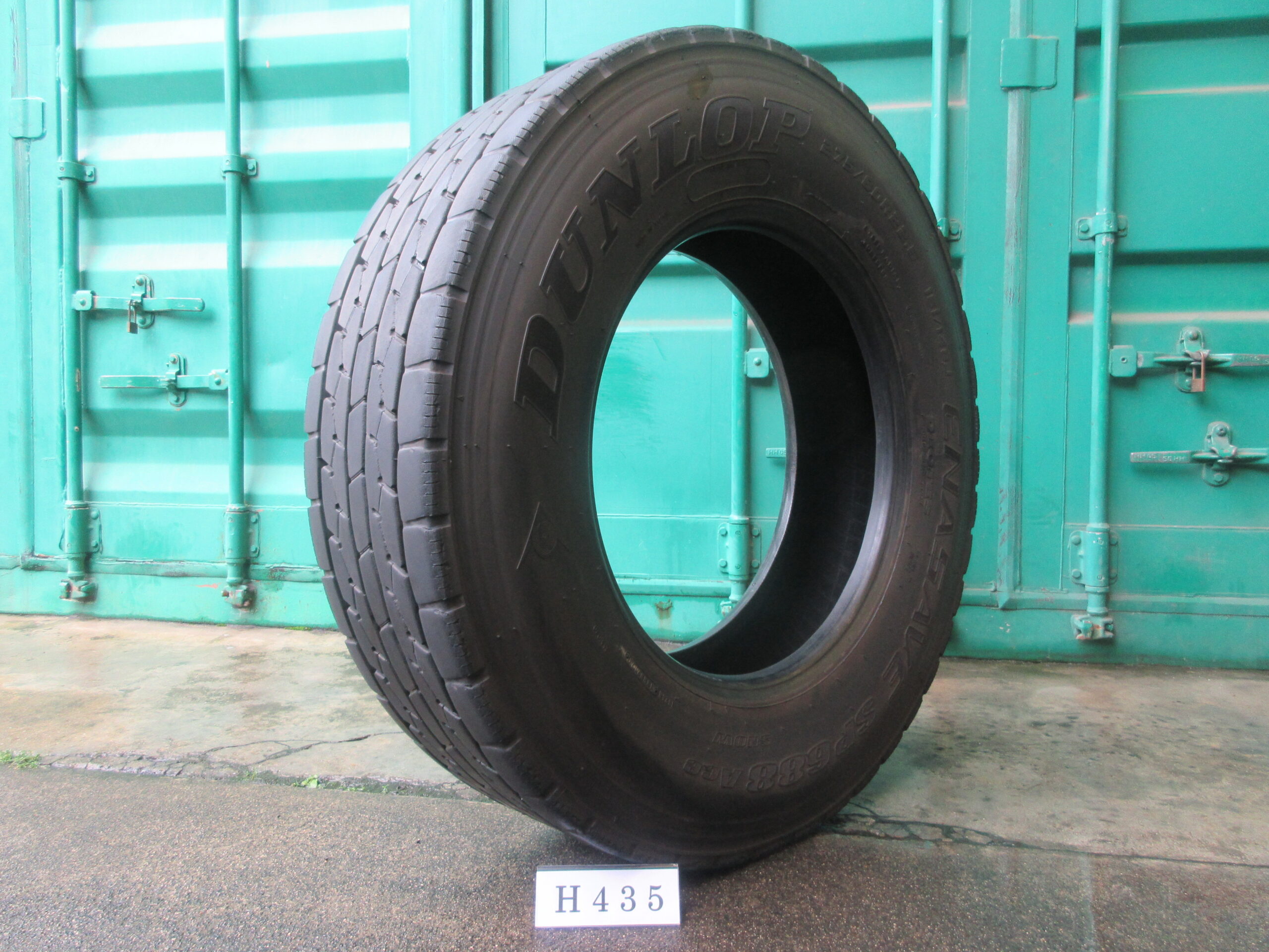 275/80R22.5  縦目　ダンロップ H435